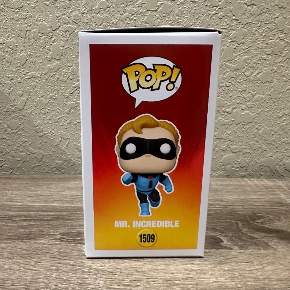 Funko Pop! Disney Pixar The Incredibles Mr Incredible Figure #1509! - Picture 5 of 7